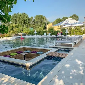 *** Aparthotel Bora Bora Albania